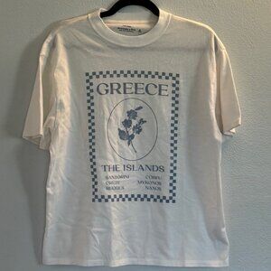 Abercrombie & Fitch White Graphic Tee